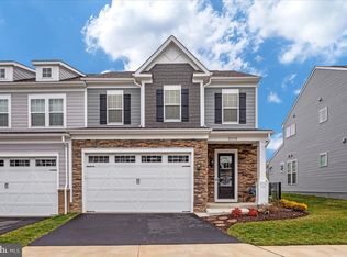 25618 Preston Park Ter, Chantilly, VA 20152