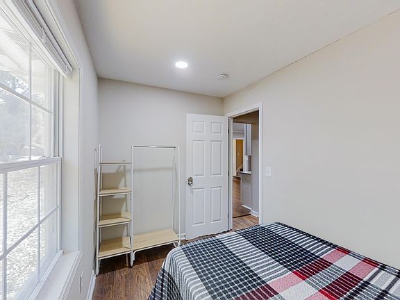 2nd image of 261 Bellwood Ln #12840576