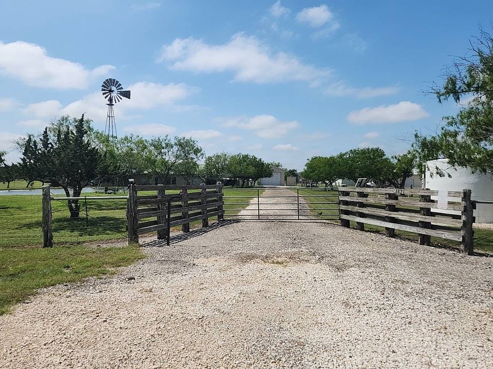 2nd image of 51 County Road 6