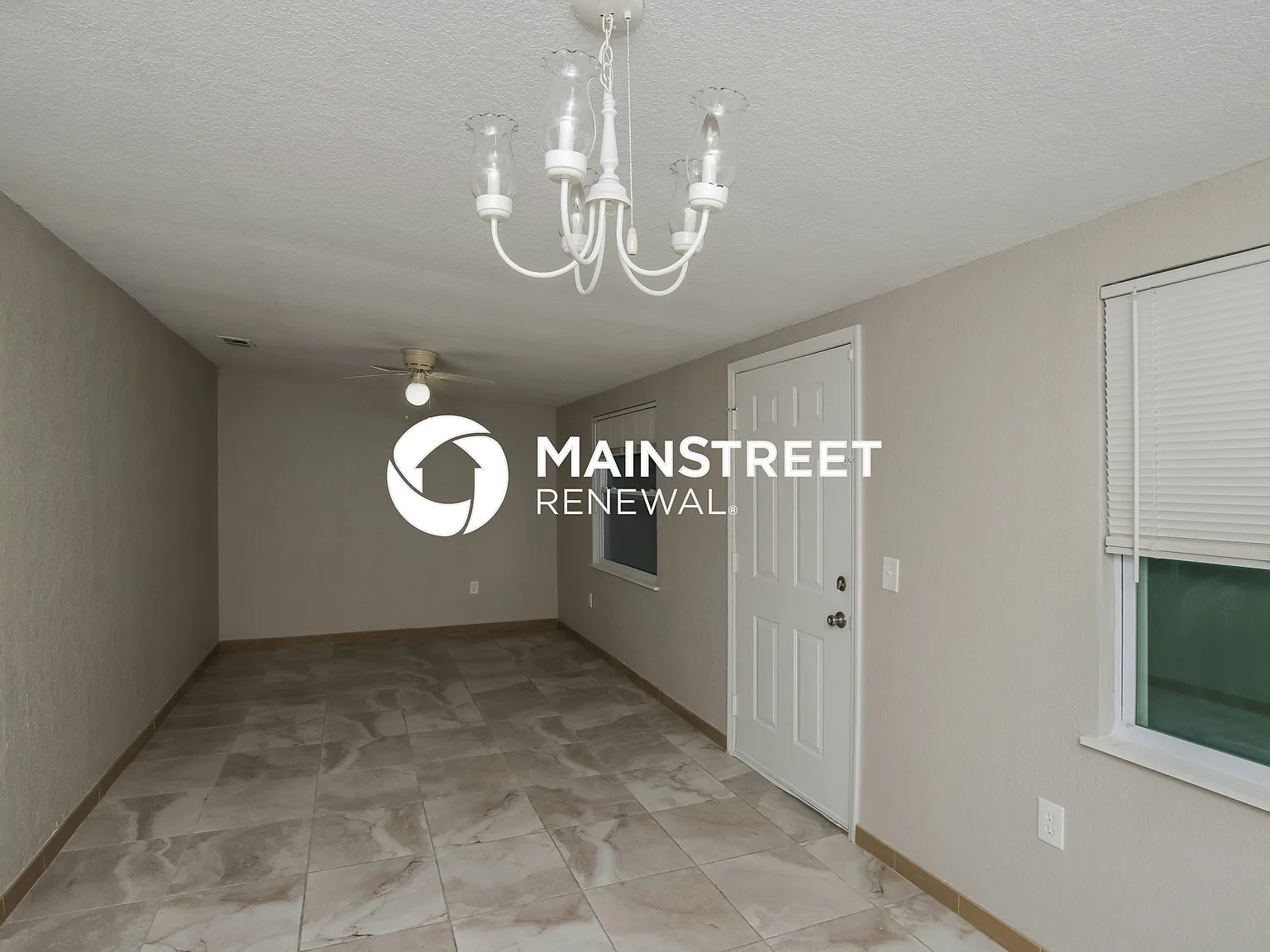 875 Doat St — Photo 4