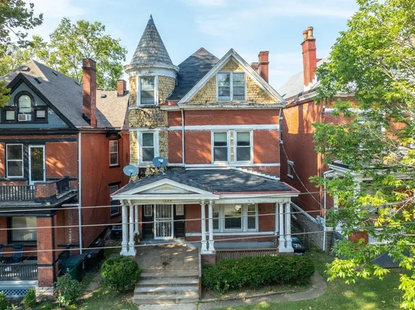 1384 Burdette Ave, Cincinnati, OH 45206