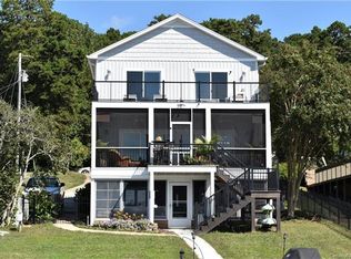 256 Strand Rd, New London, NC 28127