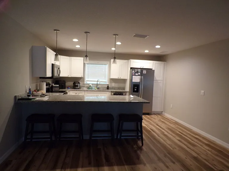 342 E Wisconsin Ave #1 — Photo 8