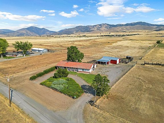 3rd image of 5525 Adobe Ln