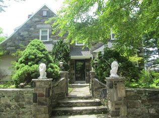 2586 Radcliffe Rd, Broomall, PA 19008