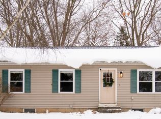 24 No Bar Dr, Corry, PA 16407