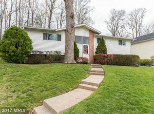 8806 Victoria Rd, Springfield, VA 22151