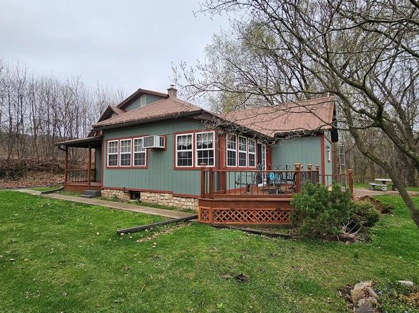 111 Railroad St, Mapleton Depot, PA 17052