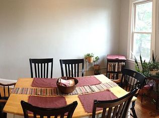 3-5 Chilcott Pl #3-2, Jamaica Plain, MA 02130