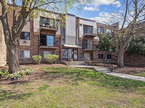 2nd image of 1489 N Winslowe Dr Unit 304