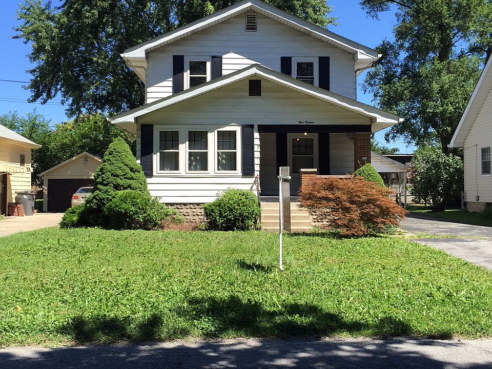 1st image of 914 E Mills Ave