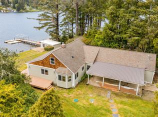 1389 NE East Devils Lake Rd, Otis, OR 97368