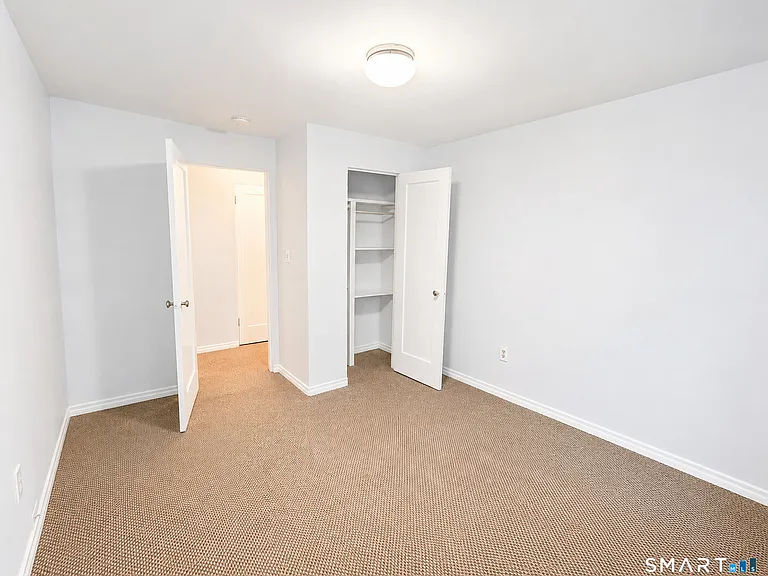 29 Clarmore Dr #2A — Photo 9