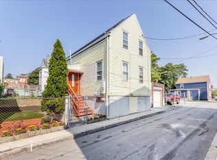 40 Division St, Chelsea, MA 02150