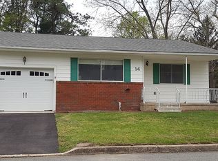 14 Virginia Dr, Whiting, NJ 08759