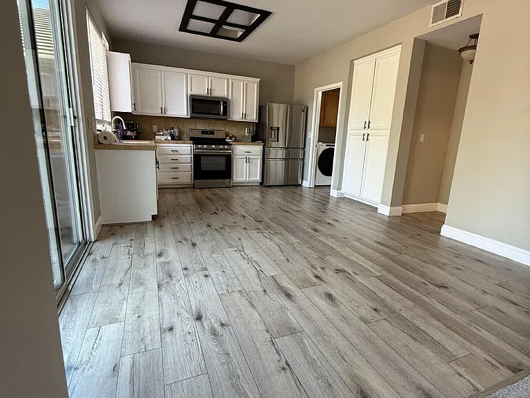 4184 Windsong St — Photo 6