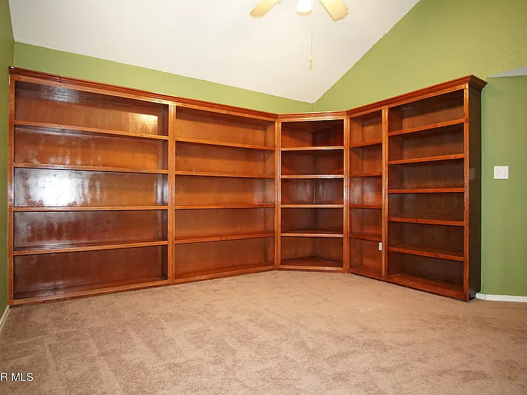 7133 Mesquite Tree Ln — Photo 18