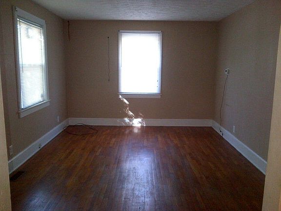 4th image of 405 Clearview Dr