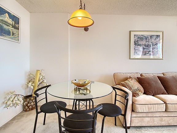 5th image of 1020 15th St APT 40A