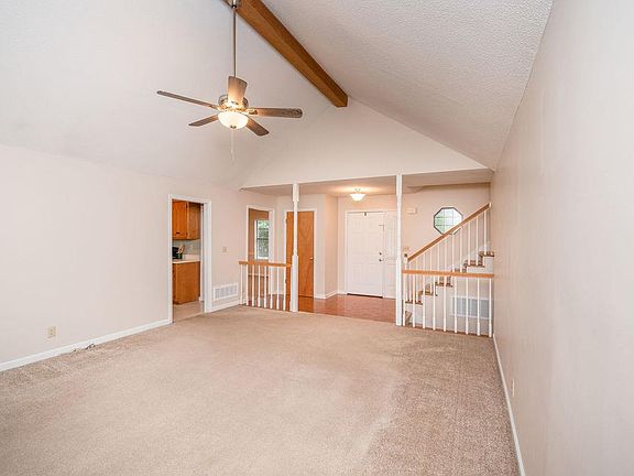 4th image of 418 Greenwich Dr