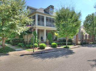 549 Monteigne Blvd, Memphis, TN 38103