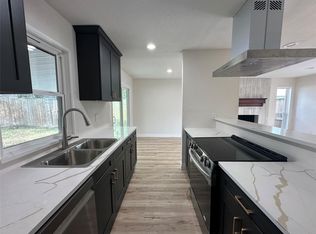 5026 Court Rd, Houston, TX 77053