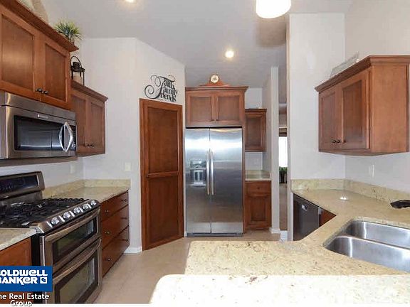 5th image of 1039 Aldine Ct