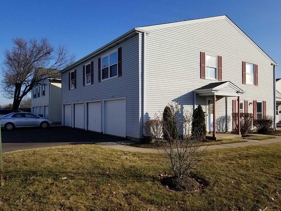 1st image of 823 Wellington Ave #765