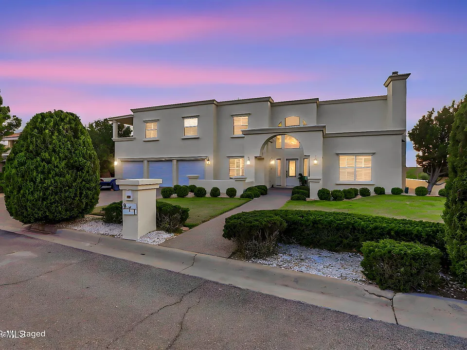 871 Via Alegre Ln
