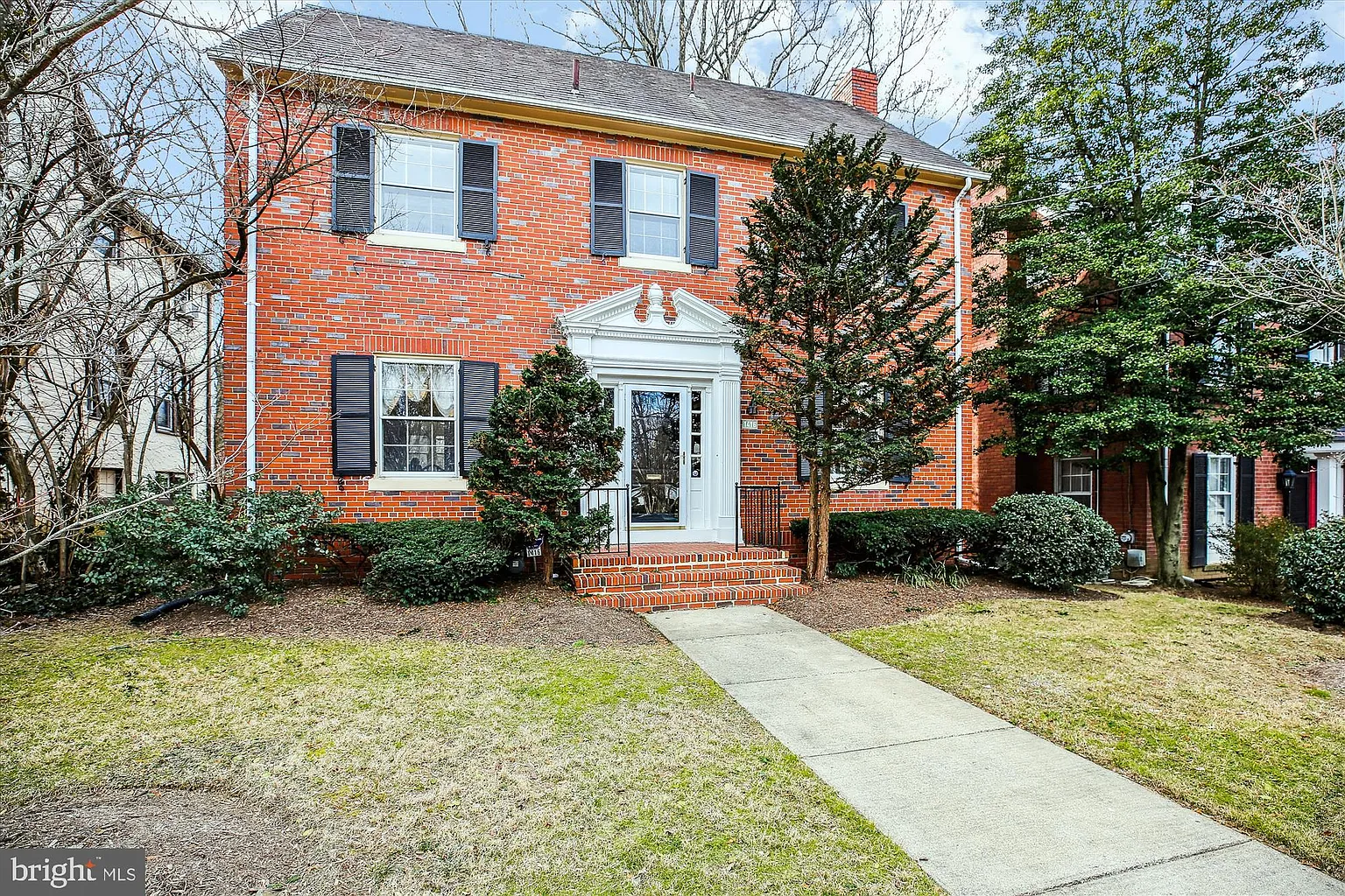 1416 Holly St NW photo 1