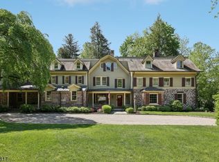 825 E Saddle River Rd, Ho Ho Kus, NJ 07423