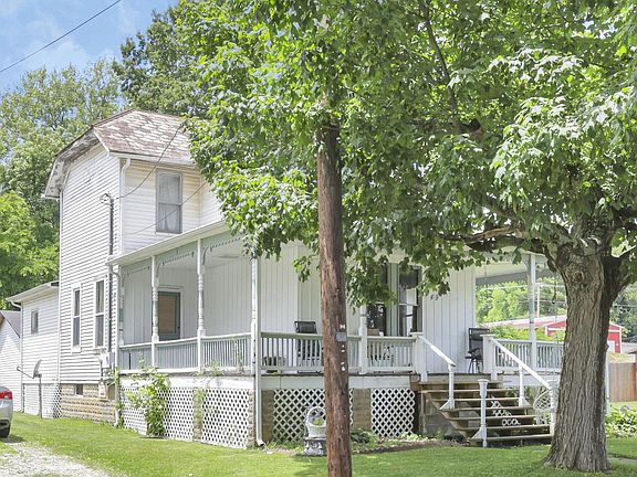 4th image of 49 Franklin Ave