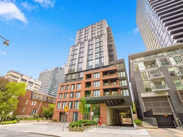 109 Erskine Ave, Toronto, ON