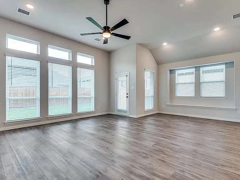 6209 White Creek Dr — Photo 8