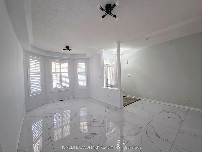 127 Rizal Ave — Photo 6
