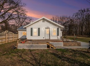 69819 S Nottawa Rd, Sturgis, MI 49091