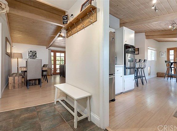 3rd image of 22321 Avenue San Luis
