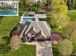 8630 Savoy Ln, O'Fallon, IL