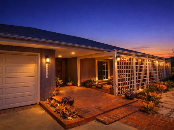 22503 Charlestown Dr, Calabasas, CA 91302