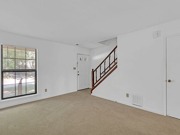 2nd image of 5641 Parish Ln APT B