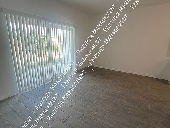 3rd image of 715 Homer Ave S #715