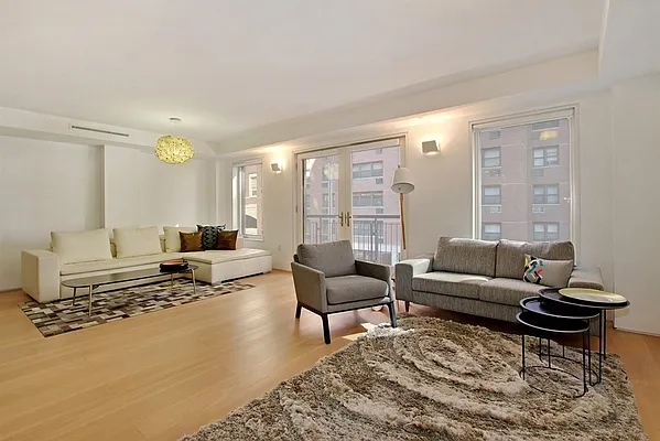 Rented by Oxford Property Group | media 9
