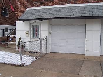 2nd image of 3648 Livingston St