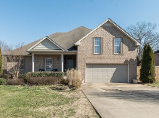 1015 Graceland Way, Greenbrier, TN 37073