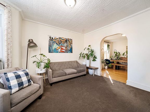 2nd image of 6331 Kennedy Blvd #2