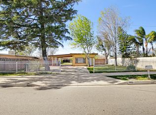 7682 Juniper Ave, Fontana, CA 92336