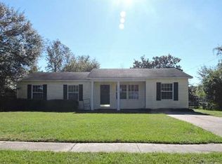 2309 N Dog River Dr, Mobile, AL 36605