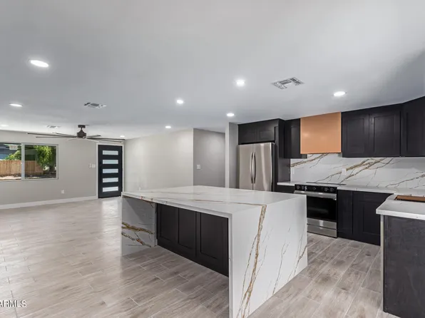 13220 N 14TH Avenue, Phoenix, AZ 85029