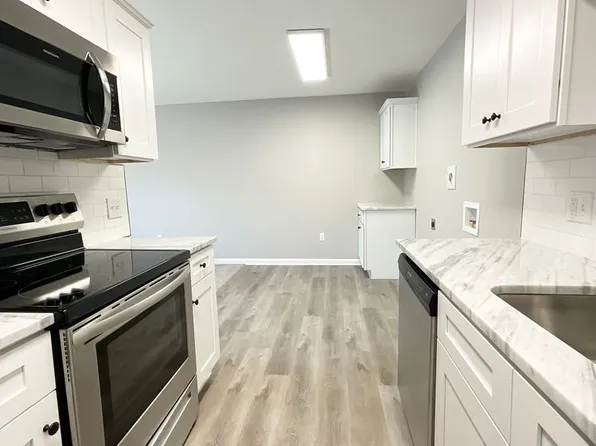 713 Melody Ln Unit C8, Searcy, AR 72143
