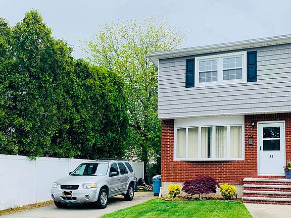2nd image of 11 Ely Ave